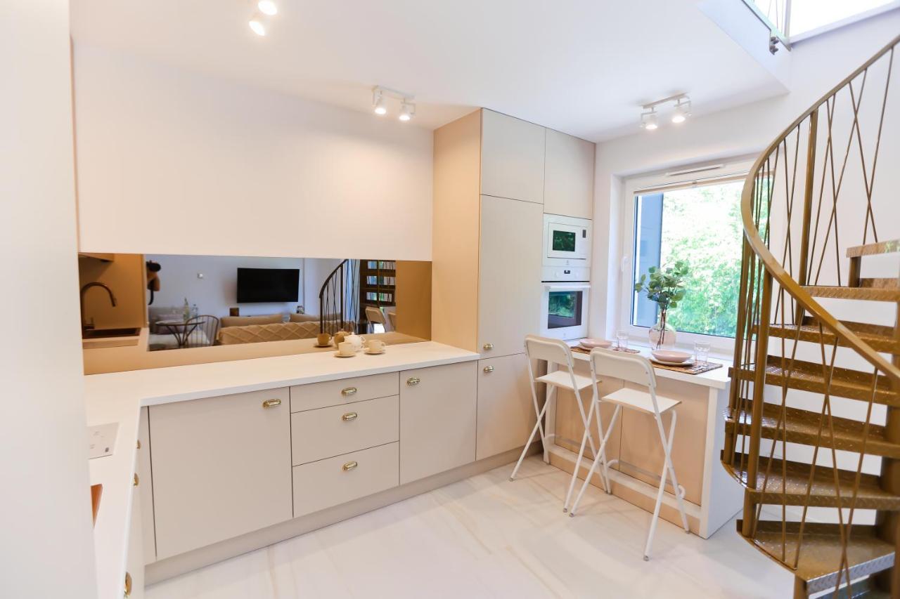 M&K Apartamenty Sailors Golden Yacht, Gdansk - Wyspa Sobieszewska Buitenkant foto
