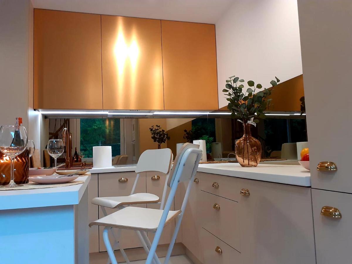 M&K Apartamenty Sailors Golden Yacht, Gdansk - Wyspa Sobieszewska Buitenkant foto